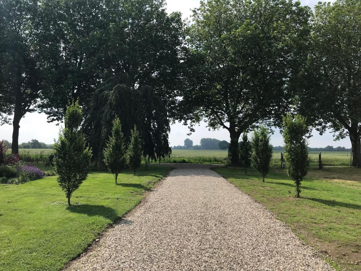 Koenigsgut Emmericher Eyland Kalkar Buitenkant foto